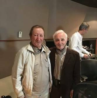 Chanteur kabyle Idir avec chanteur francais Charles Aznavour